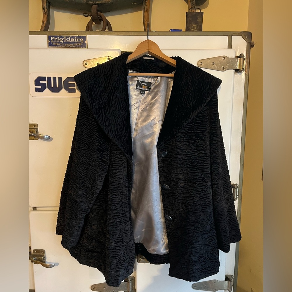 Vintage Dennis Basso Elegant Black Curly Faux Fur Swing Coat Size 1X